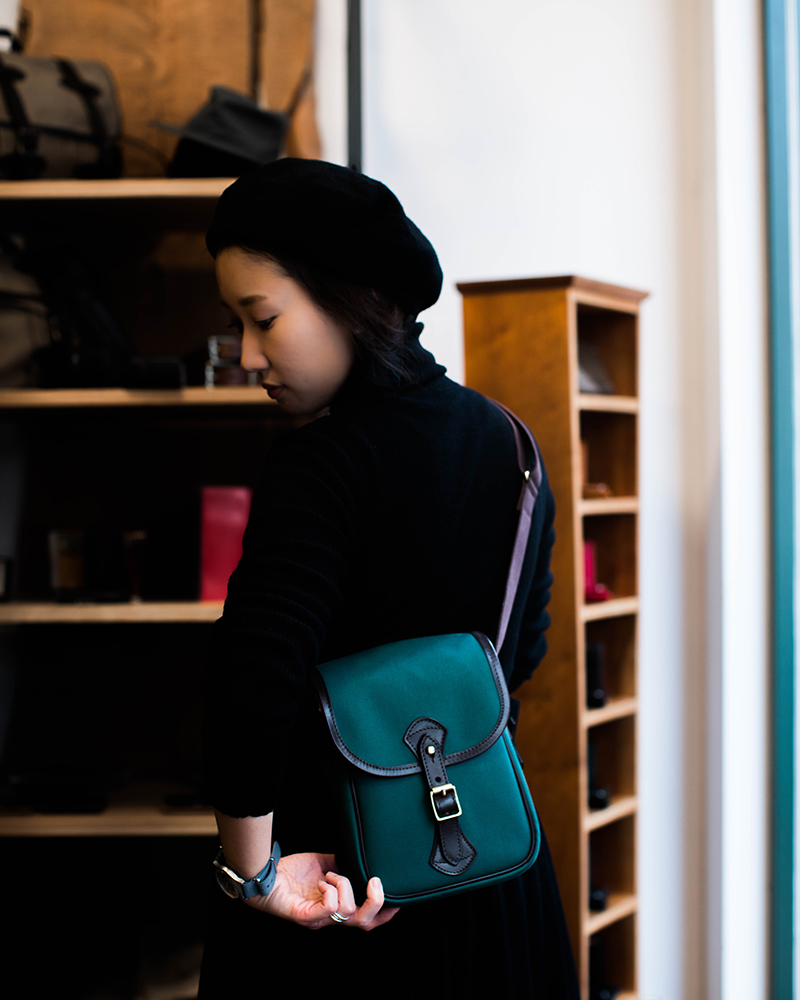 ホワイトハウスコックス L9762 SMALL SHOULDER BAG