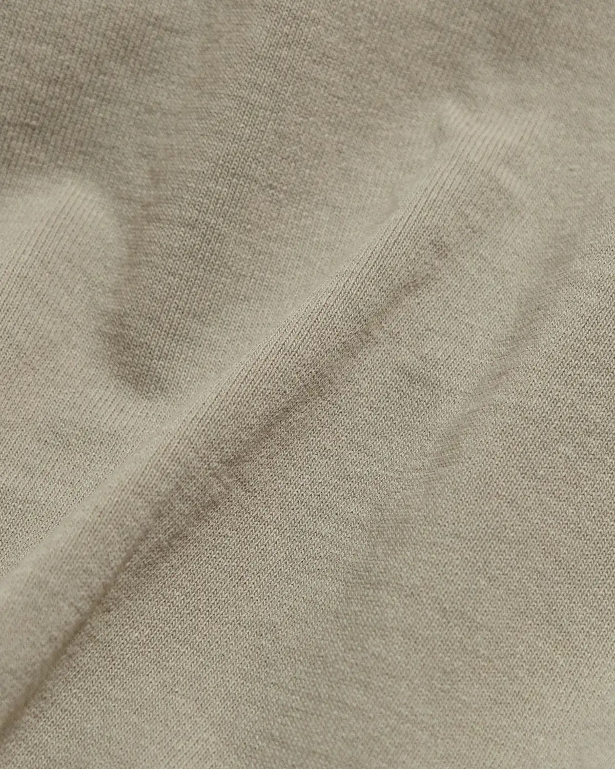 TAUPE (YFE23）
