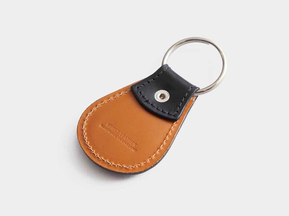 Whitehouse Cox ホワイトハウスコックス S0668 KEY FOB キーホルダー BRIDLE LEATHER 2TONE  ブライドルレザーツートン |【FRAME】フレーム